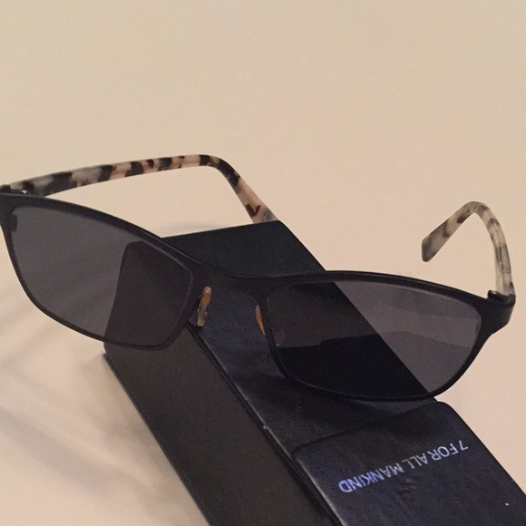 7 For All Mankind Sunglasses main image 5